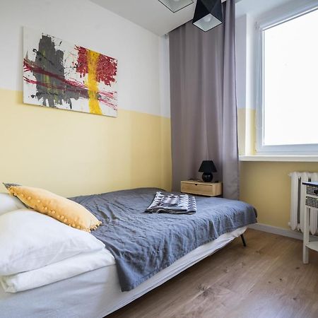 Sloneczny I Cichy Apartament Przy Starym Miescie Warsaw Luaran gambar