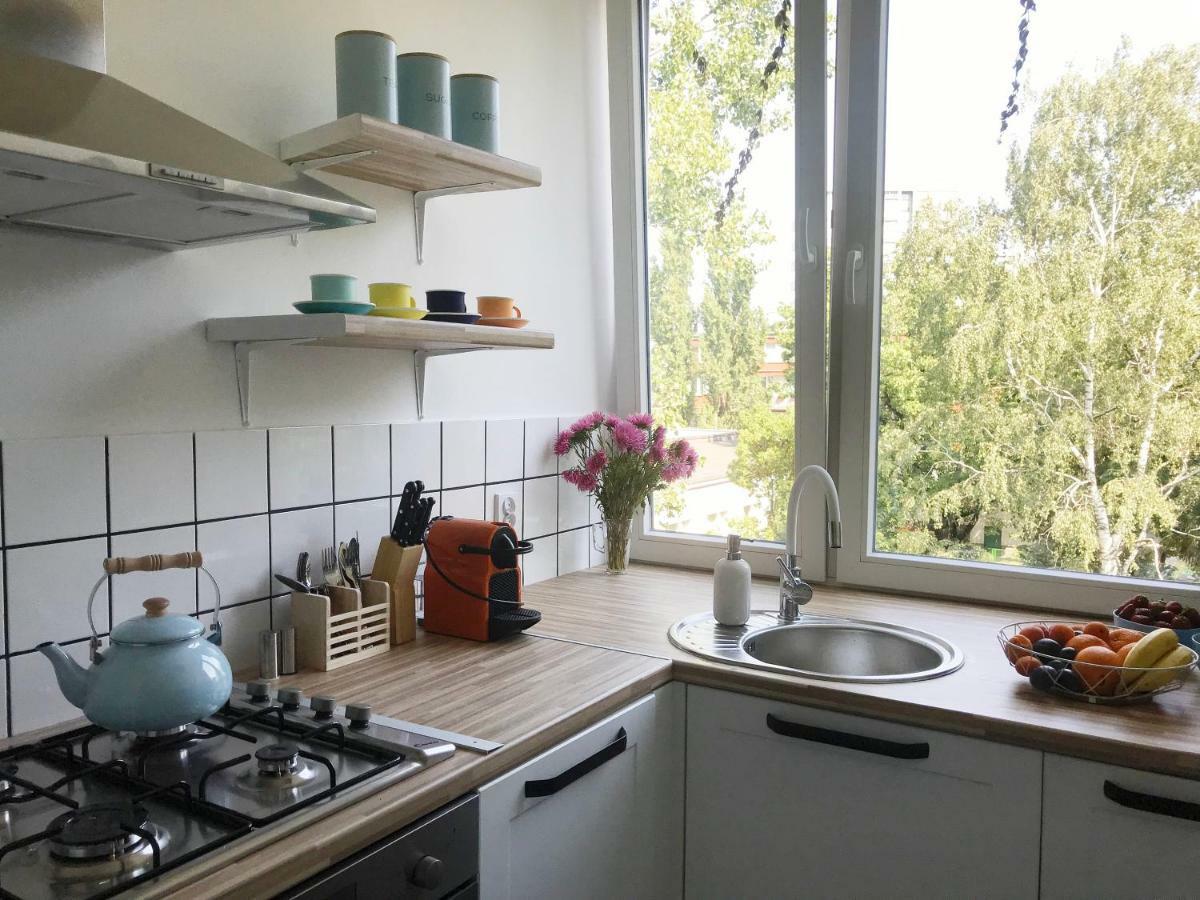 Sloneczny I Cichy Apartament Przy Starym Miescie Warsaw Luaran gambar